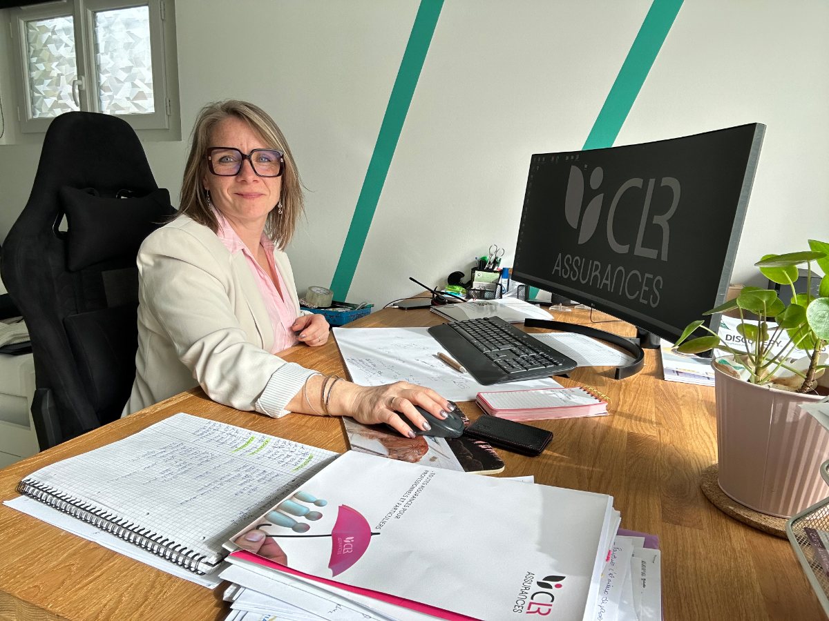 Ludivine Roux dans son cabinet de Saint-Paul-lès-Dax